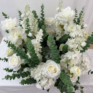 Guirnalda Floral Alta Personalizada GreenLife, Centros de Mesa para Bodas, Arreglo de Corona de Flores Artificiales - Product Image 3