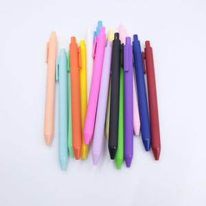 Custom Schattige Macaron Stijl Gel Inkt Pennen Esthetische Pennen Intrekbare 0.5 Mm Zwarte Inkt Pastel Gladde Schrijfpennen - Product Image 3