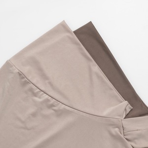 Hijab Istantaneo Lungo in Jersey Liquido, Traspirante ed Elastico con Bottone Nascosto, Sciarpa Etnica alla Moda per Donne - Product Image 5