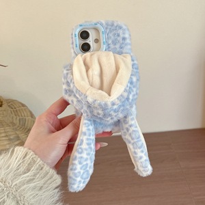 Custodia per telefono in peluche a forma di orecchio di borsa, divertente e simpatica, con pelliccia, per l'inverno, compatibile con iPhone 13 Pro Max, 14, 12, 11, per ragazze - Product Image 1