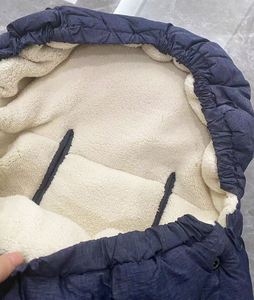 Saco de Dormir para Bebé Recién Nacido, a Prueba de Viento para Exteriores y Cálido para Invierno, Saco de Dormir Grueso para Bebé - Product Image 5