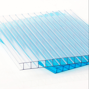 Hojas de techo de <span class=keywords><strong>policarbonato</strong></span> de pared doble de diseño moderno <span class=keywords><strong>6mm</strong></span> 8mm <span class=keywords><strong>precio</strong></span> bajo para aplicaciones de almacén de parque de hotel al aire libre en Kenia - Product Image 1