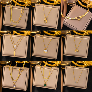 Collier pour femme en acier inoxydable plaqué or 18 carats avec pendentif cœur, chaîne polyvalente, étanche et inaltérable – Meilleure vente - Product Image 5