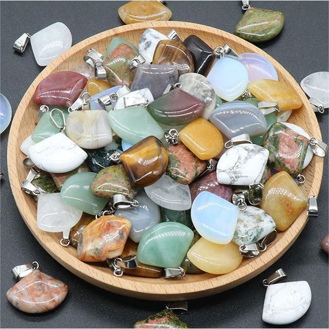 22mm Natural Stones and Crystals Healing Fan Pendants Jewelry Necklaces Home Decor Reiki Crystal Crafts Accessories
