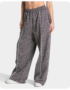 <span class=keywords><strong>Pantalon</strong></span> de sport léopard sans couture pour <span class=keywords><strong>femme</strong></span>, taille haute, ample, extensible dans quatre directions, léger, respirant, séchage rapide, idéal pour le yoga en extérieur - Product Image 6