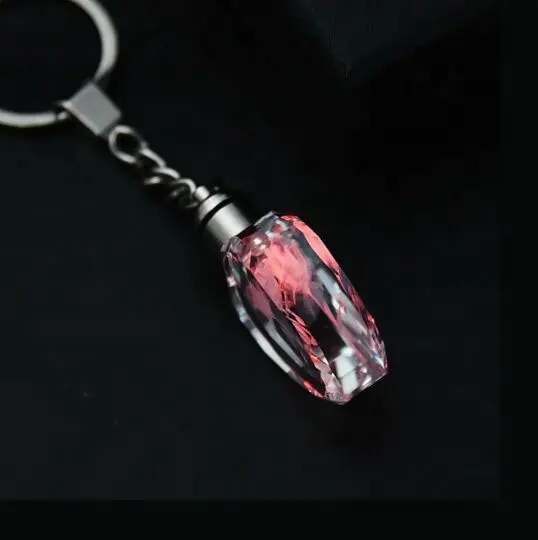 Llavero con forma de corazón de cristal, luces Led multicolor de MH-YS0047, Rosa láser, soporte para llaves de cristal