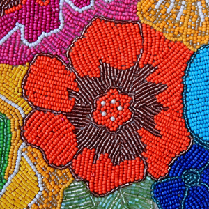 ผ้าปูโต๊ะลูกปัด - Product Image 1