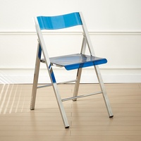 Chaise de salle à manger pliante en acrylique transparent avec un design simple et luxueux, pliable et multifonctionnelle pour la maison et le bureau