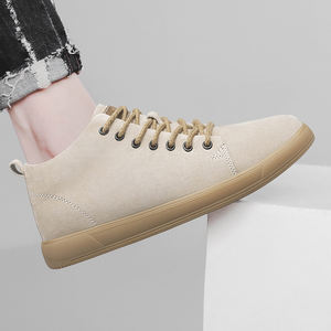 Baskets décontractées pour hommes style britannique, rehaussement de 6 cm, chaussures de sport pour jeunes en daim et peau de porc, doublure en maille, semelle épaisse invisible - Product Image 5