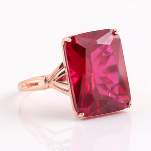 Bague en <span class=keywords><strong>rubis</strong></span> royal - 10x15 octogone, <span class=keywords><strong>rubis</strong></span> de 13,75 carats, <span class=keywords><strong>bijoux</strong></span> en or rose 18 carats - Product Image 3