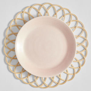 Mantel individual redondo de ratán tejido, color natural, aislante del calor, para decoración de comedor. - Product Image 2