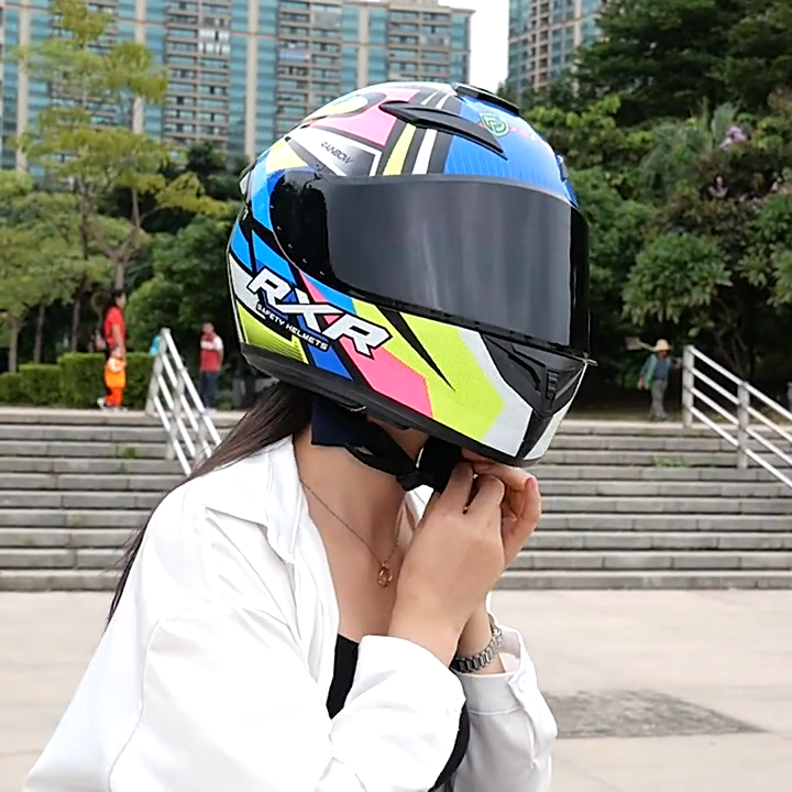 バイクレーシングライディングヘルメット,カスタム高顔