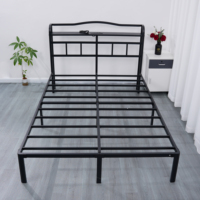 Großhandel Neues Produkt: Superbelastbares Doppel-Eisenbett mit Ladeanschluss am Kopfende, Stromversorgung für Schlafzimmer