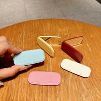 Mini support de téléphone invisible en cuir, ultra-fin, pliable, avec adhésif puissant, support de bureau polyvalent pour la position verticale