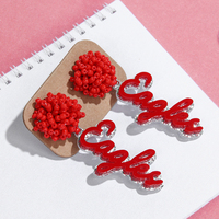 Boucles d'oreilles pendantes en forme de fleur en acrylique personnalisées en gros, clous d'oreilles tendance avec lettres, étincelantes pour femmes