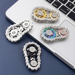 Mainan Fidget Spinner Logam Berkualitas Tinggi untuk Dewasa, Autisme, EDC, Novelty, Sprocket Flywheel Sepeda, Rantai Gear, Hadiah Promosi - Product Image 2
