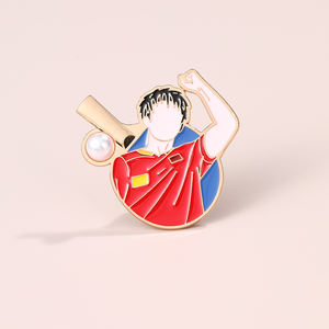 カスタムファンシーかわいい漫画エンボス亜鉛合金3Dラインストーンカスタムブランドロゴネームピンブローチバッジ衣類バッグ用 - Product Image 2