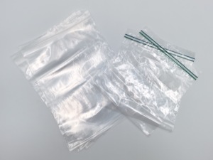 Bolsa de Embalaje Ecológica GRS 100% PE Reciclado, Bolsa Transparente Reutilizable con Cierre para Almacenamiento de Alimentos en Refrigerador, Venta al por Mayor y Menor - Product Image 1