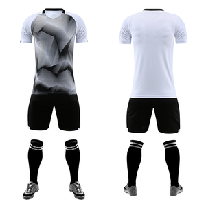 Maillots de football personnalisés 2026 pour fans et joueurs – Vente en gros – Fournisseur et fabricant de maillots rétro pour hommes et enfants - Product Image 5