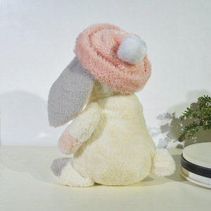 Peluche Lapin Portant un Bonnet de Ski, Petite Peluche Lapin, Coussin de Sommeil, Idéal pour la Décoration Intérieure, Cadeau de Fêtes - Product Image 4