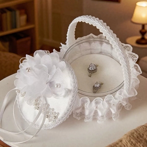 Rustikale Hochzeitsringbox für Eheversprechen, cremefarbenes Stoff-Ringkissen als Alternative, quadratische Schatulle für Braut und Bräutigam, zur Aufbewahrung und Dekoration - Product Image 3