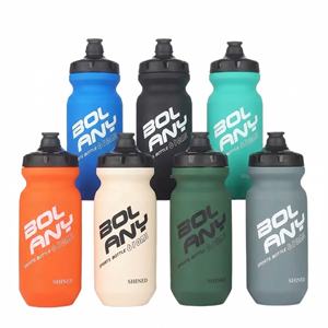 Botella de Agua Plegable de PP con Logotipo Personalizado de la Marca Xyf, Ligera, Ecológica, Duradera, Impresa con Serigrafía, 700 ml, para Ciclismo y Actividades al Aire Libre - Product Image 1