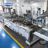 Machine à remplir et à sandwichiser les biscuits à quatre voies à grande vitesse Skywin avec convoyeur d'empilage