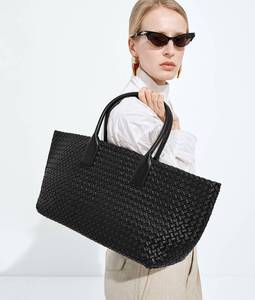 Nuevo Bolso Tote Tejido a Mano para Mujer Bottega BV 2026, Mini Bolso Tipo Cesta, Cuero Suave, Gran Capacidad, Versátil para Uso Diario, Estilo Veneta - Product Image 2