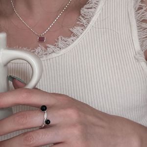 Anillo Ajustable de Plata S925 con Lazo y Ágata Negra, Joyería Minimalista para Uso Diario para Mujer - Product Image 5