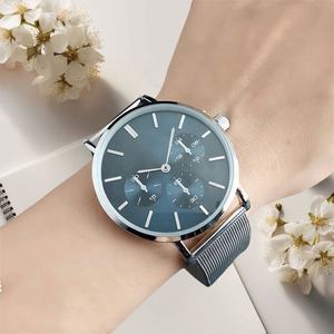 Reloj de Cuarzo para Hombre con Caja de Aleación y Correa de Silicona de 40 mm, Estilo de Dibujos Animados a la Moda - Product Image 4