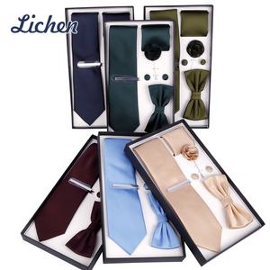 Coffret cadeau de mariage <span class=keywords><strong>Churchill</strong></span> Cravate à motifs blancs et bleus Cravate fine pour costume homme - Product Image 4