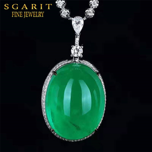 Collar SGARIT Personalizado de Oro de 18k con Esmeralda Natural Verde Intenso de 36.41ct, Nivel de Colección <span class=keywords><strong>COLUMBIA</strong></span>, para Boda o Compromiso - Product Image 1