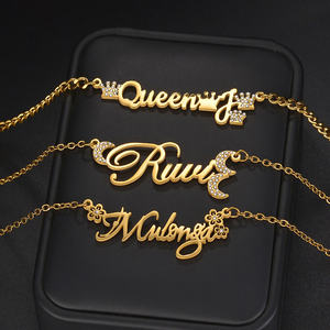 Chaînes de mode personnalisées, artisanat en métal, collier en acier inoxydable, argent et or avec prénom pour filles - Product Image 1