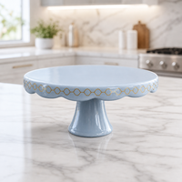 Support à gâteau en céramique bleu poussière personnalisé avec bord festonné, plateau de présentation de desserts en porcelaine, support à gâteau en gros avec bord ondulé