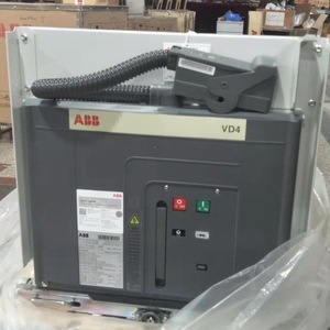 เบรกเกอร์สุญญากาศ Abb Vd412 630A กำลังตัด 10kA แบบสามเฟส 50Hz แรงดันต่ำ ชนิดรถเข็น - Product Image 1