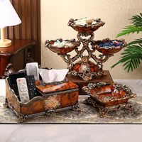 Ensemble d'ornements de table basse en résine époxy sculptée, style art populaire artistique, comprenant une assiette à fruits européenne, une boîte à mouchoirs et une figurine lavable, personnalisable