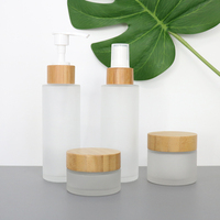 Set Kemasan Kosmetik Bambu, Botol Krim Kaca Buram Kosong dan Set Perawatan Kulit dengan Pompa Semprot, Botol Lotion Tubuh