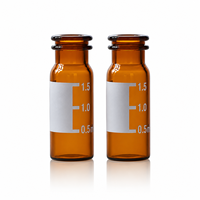 Flacons en verre borosilicate pour le stockage d'échantillons liquides, fournis par l'usine