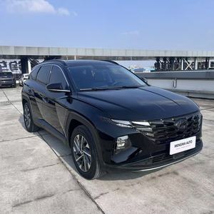 <span class=keywords><strong>Tucson</strong></span> <span class=keywords><strong>Hybride</strong></span> SUV <span class=keywords><strong>2023</strong></span> d'occasion Boîte automatique Volant à gauche Galerie de toit en alliage d'aluminium Tissu R17 Foncé 4L En promotion - Product Image 5