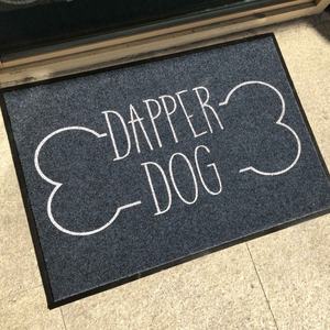 Tapis de porte personnalisés imprimés par sublimation pour chien - Product Image 2
