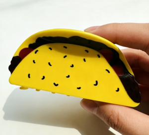 Sheshares - Pinza para el <span class=keywords><strong>pelo</strong></span> de acrílico con diseño de taco y salsa de chili |   Pinza para el Cabello Estilo Pastoral con Diseño de Tiburón - Product Image 3