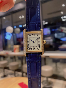 Montre mécanique automatique élégante et tendance avec lunette incrustée de diamants et bracelet en cuir de crocodile bleu profond brillant - Product Image 2