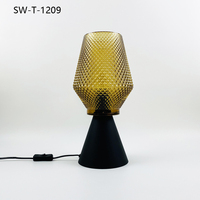 Lámpara de Mesa Decorativa de Metal y Vidrio E26 E27, Iluminación de Lujo para Hotel, Lámpara de Noche para Dormitorio