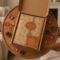 Boîte d'expédition personnalisée en carton ondulé de luxe à faible MOQ pour les petites entreprises de vêtements, finition mate avec dorure à chaud
