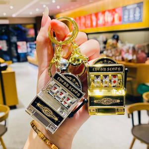 Gepersonaliseerde Sleutelhangers Groothandel Gokautomaat Sleutelhanger Mini Casino Sleutelhanger Kawaii Sleutelhanger Voor Kerst <span class=keywords><strong>Las</strong></span> <span class=keywords><strong>Vegas</strong></span> Feestgeschenken - Product Image 4