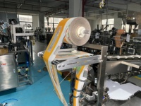 Machine d'emballage verticale manuelle pour sachets triangulaires, comptage automatique, pour popcorn, idéale pour les petites entreprises – Vente directe usine
