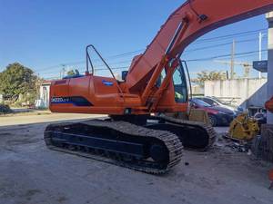 รถขุดมือสอง DOOSAN 220LC-7 225 300 และรถขุดไฮดรอลิกแบบตีนตะขาบ Cat 330dl ในเซี่ยงไฮ้สำหรับคลังสินค้า - Product Image 5