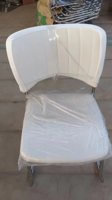 Chaise de bureau pliable en maille pour adultes, avec tablette d'écriture, pour l'école et la formation, faible MOQ
