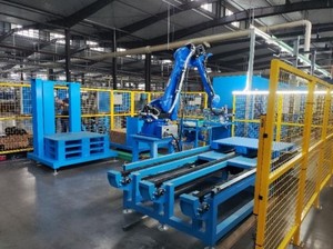 Theo dõi mặt đất với Robot Yaskawa để di chuyển Robot và mở rộng phạm vi hàn của Robot - Product Image 3