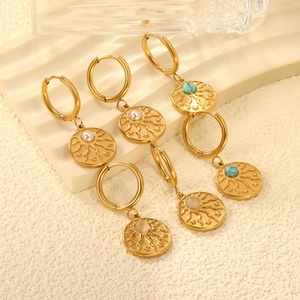 Pendientes de moda de oro de 18 quilates con moneda y piedra natural, aretes colgantes de acero inoxidable que no se deslustran, con diseño de sol, ideales para regalo. - Product Image 1